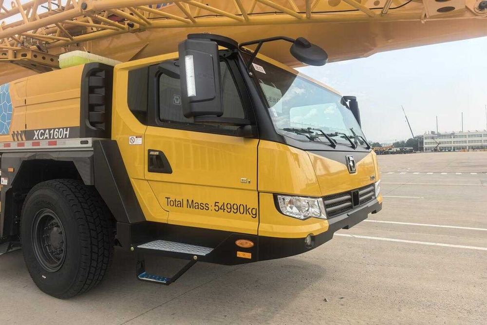 Автокран XCMG XCA160H вантажопідіймальність 160 т. 2025 р. в наявності