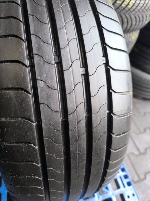Opona Bridgestone Turanza 6 235/45/18 pojedynka