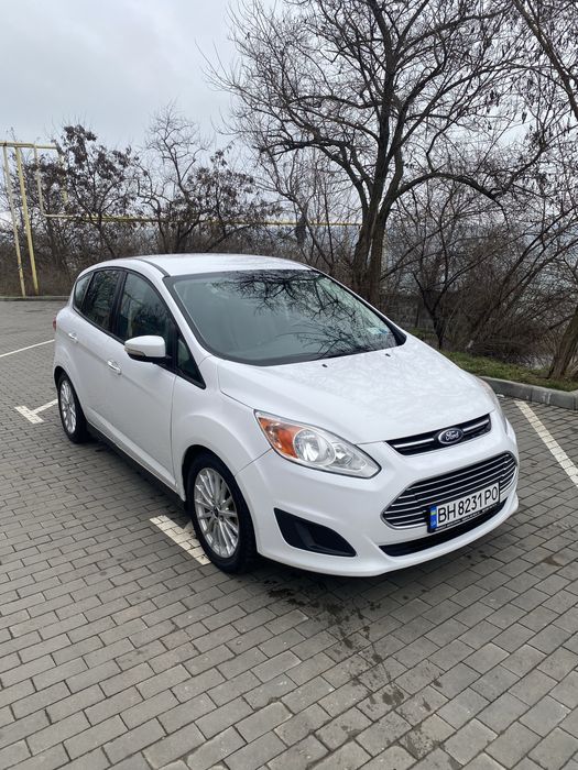 Ford C-max 2015год. ГИБРИД.