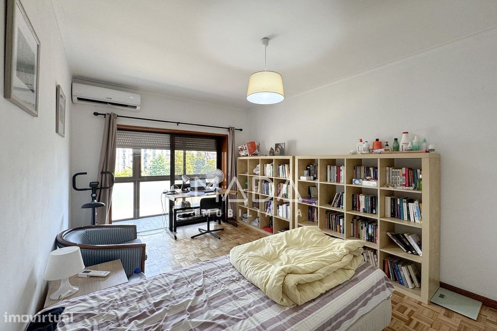 Apartamento T3 c/garagem fechada em São Victor, Braga