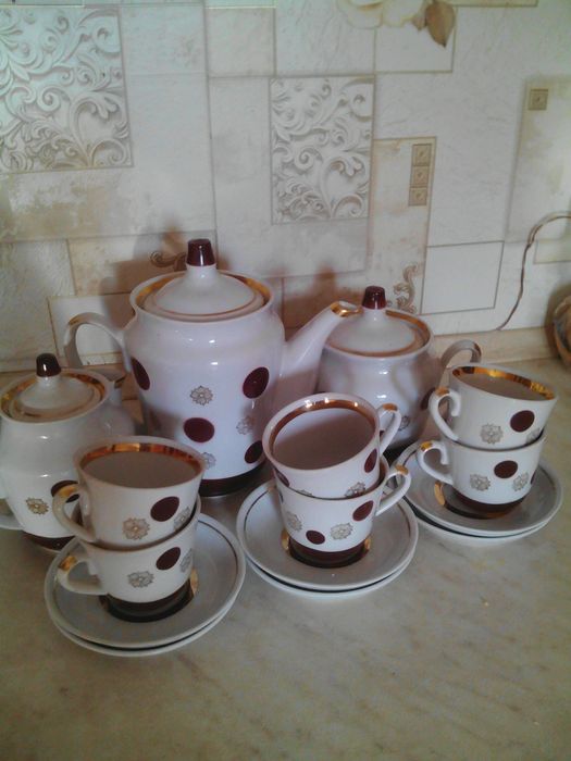 Продам кофейные, чайные сервизы., чашки для кофе.