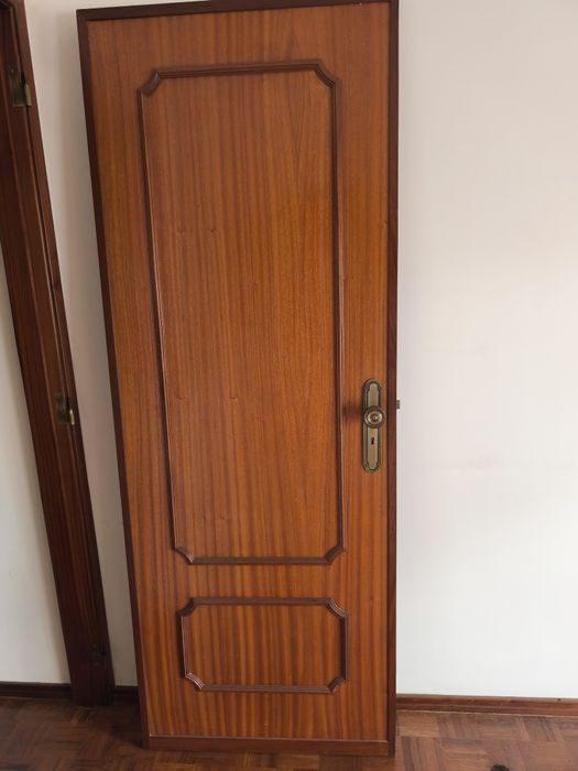 Portas em madeira