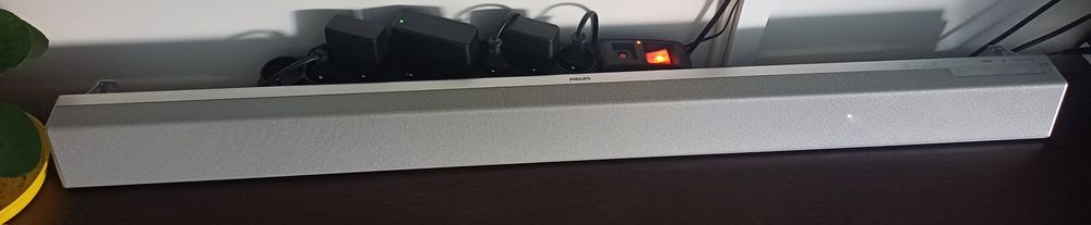 Soundbar z bezprzewodowym subwooferem Philips HTL3325/10 | 3.1 kanały | 300W | Dolby Audio