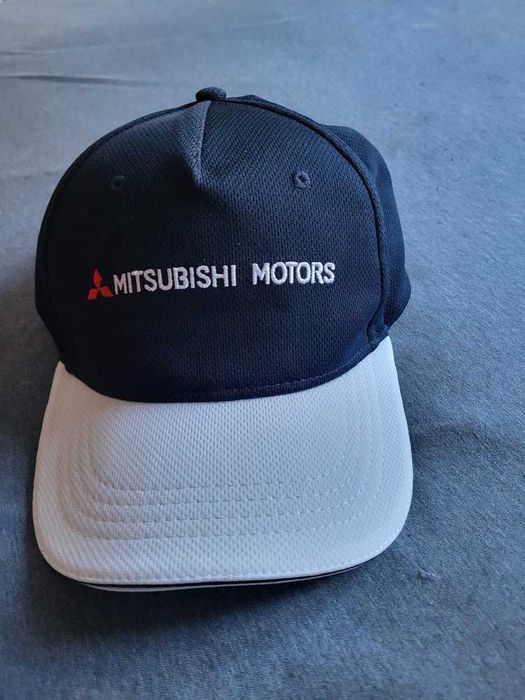 Boné Mitsubishi Motors