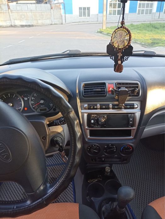 Продам власне авто Kia