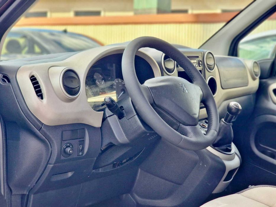 PEUGEOT PARTNER TEPEE 1.6HDI 90CV "5 LUGARES"