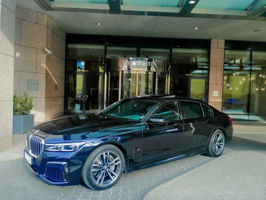 Transport na lotniska wynajem aut z kierowcą - Luksusowe VIP TAXI ŁÓDŹ