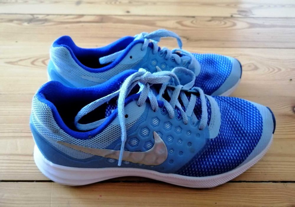 Nowe buty Nike rozm. 36 damskie dziewczęce