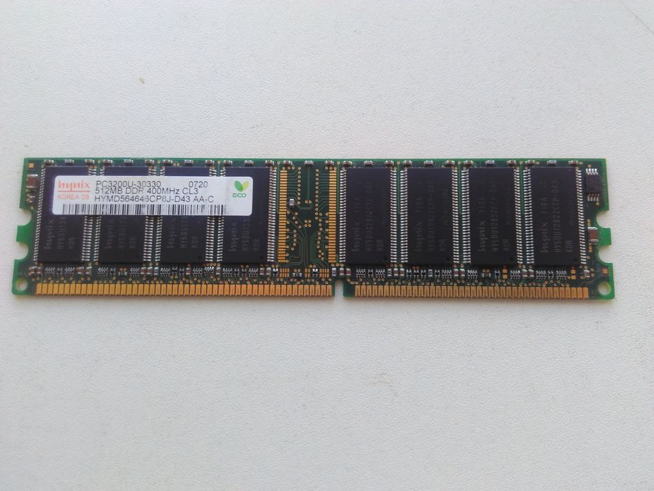PC 3200 (512mb).