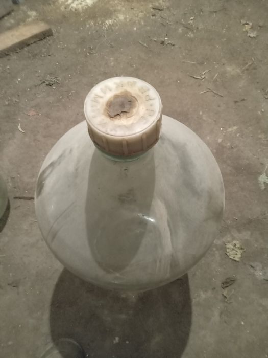 Бутыль 20л, 10л.