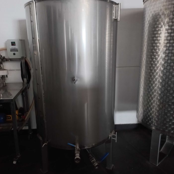 Cubas inox sempre cheias 1000 L