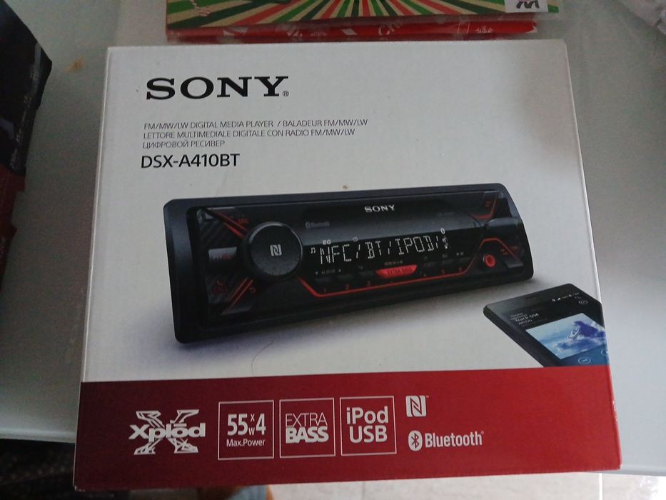 Radio e colunas Sony