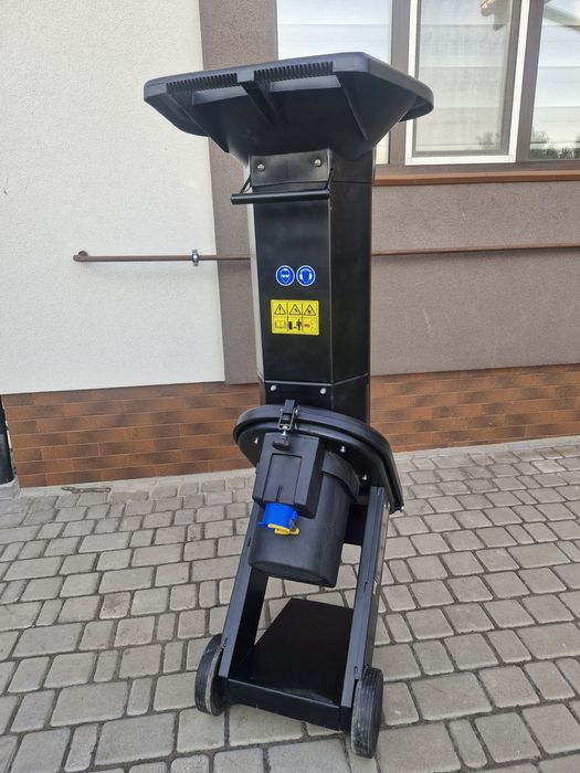 Подрібнювач гілок Scheppach Biostar 3000