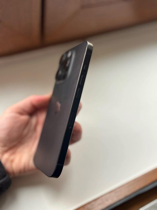 Telefon iPhone 15 pro