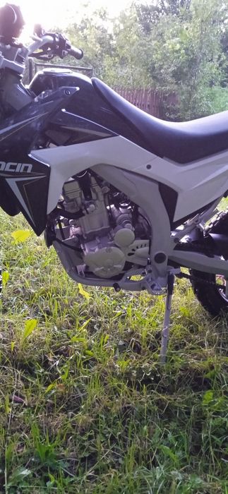 Продам мотоцикл LONCIN  LX 300GY3