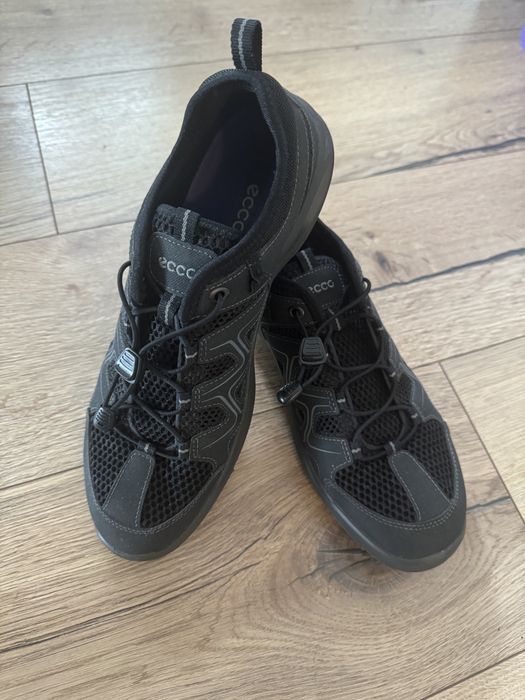 Buty damskie ecco