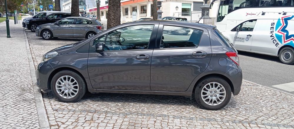 Toyota Yaris 1.3 vvti 100 CV 101000 km