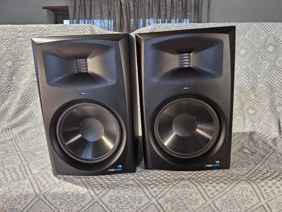 1 Ano de GARANTIA Só por 15 dias desc de 35%  SWISSONIC V8  SEMI-NOVAS