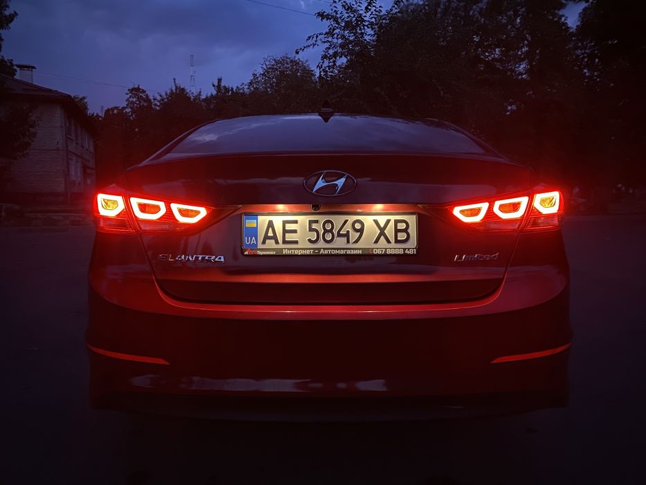 Hyundai Elantra AD (Limited) 2016