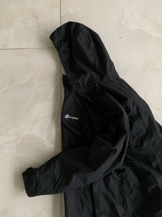 Ветровка berghaus