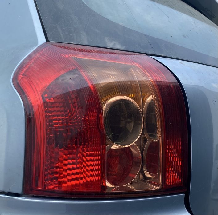 Farolim Toyota Corolla E12