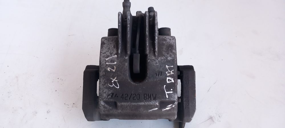 Pinça travão / maxila de travão trás direita BMW 5 (E60)
