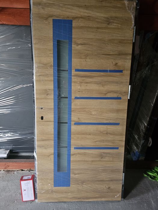 Drzwi zewnętrzne nowe 90 x 206
