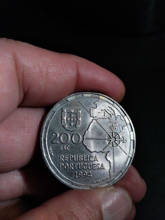 Moeda - Portugal) 200 Escudos - 1994  A Partilha do Mundo - NOVA