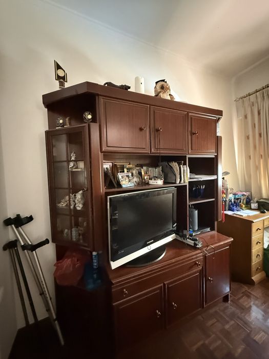 Vendo movel de madeira