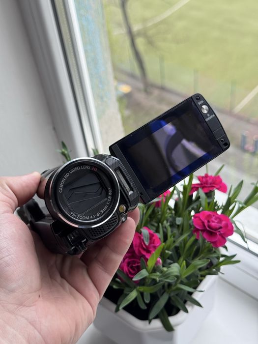 Видеокамера Canon LEGRIA HF M36.
