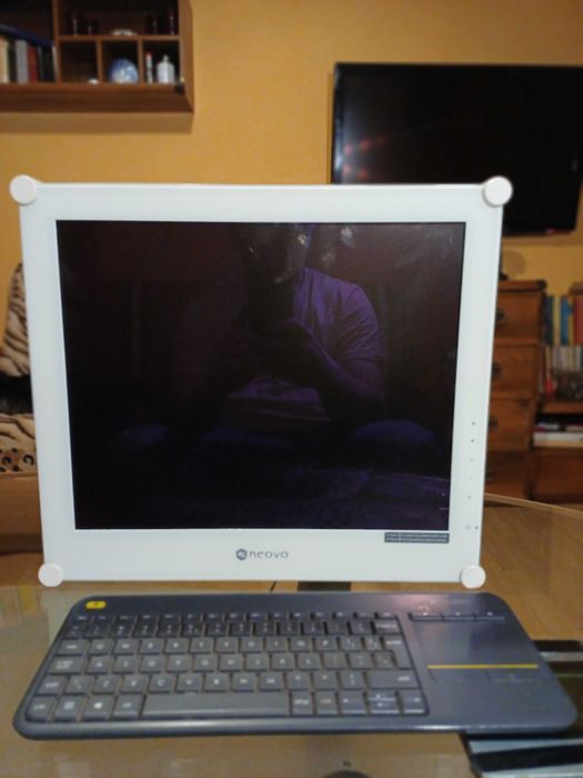 Monitor AG Neovo X-17AV 4:3 White (X-17AV White)