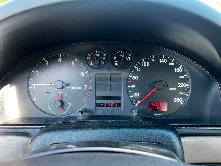 Audi A4 B5 2,6 V6