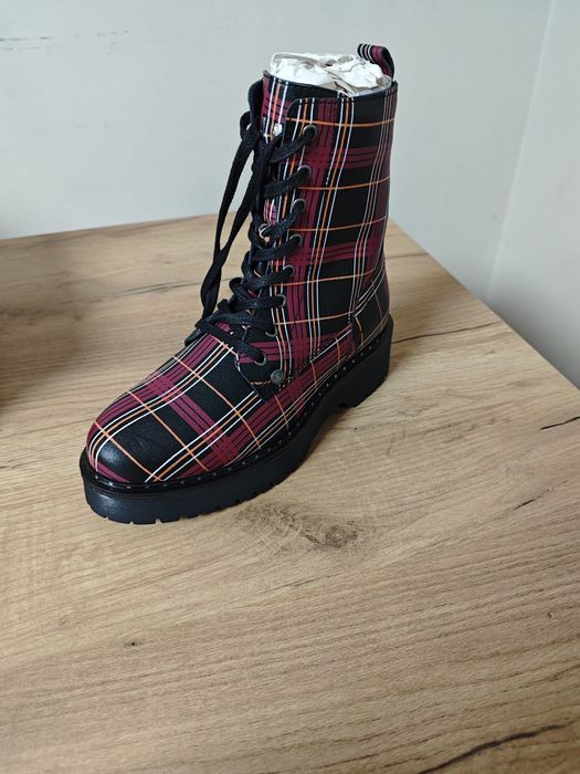 Nowe buty, wysokie, glany, w kratę, EMP Premium Black, naturalna skóra