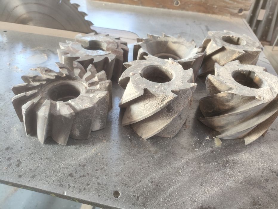 Frezy do metalu i drewna