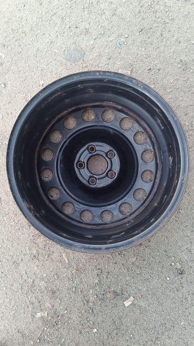 Продам диск на Сітроен, Пежо, Рено R 15