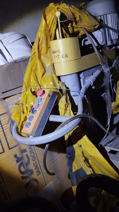 Полеровочний станок