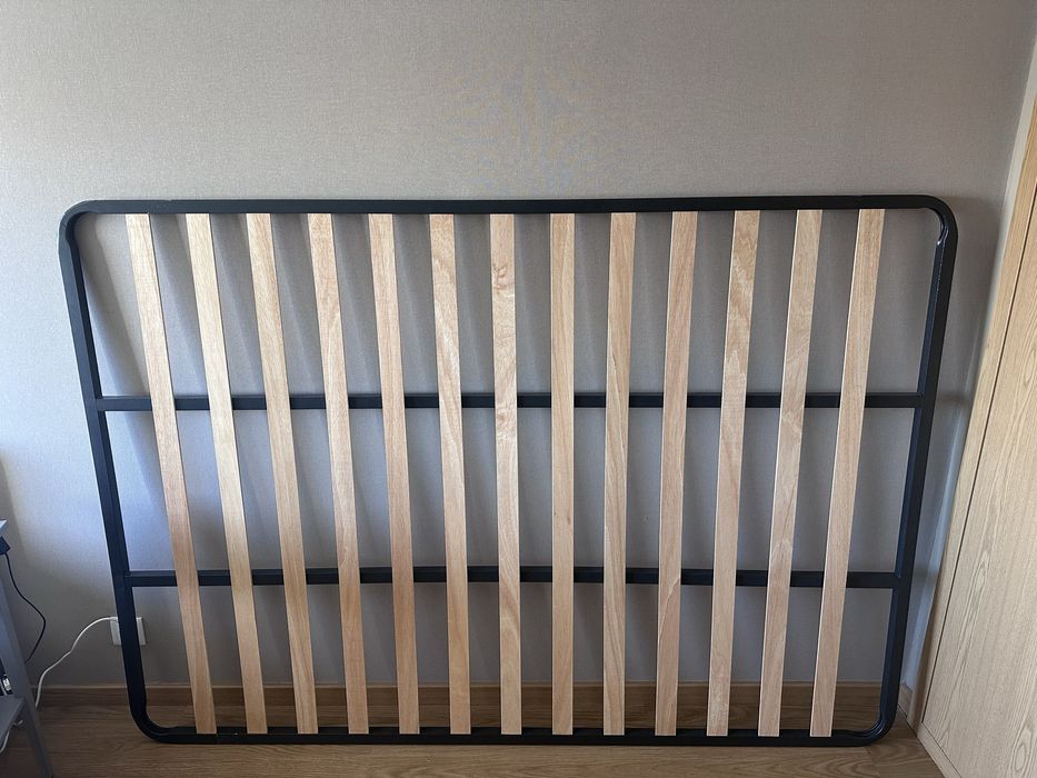 Vendo estrado de cama 200x140