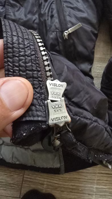 Продам жіночу коротку курточку пуховик Parajampers