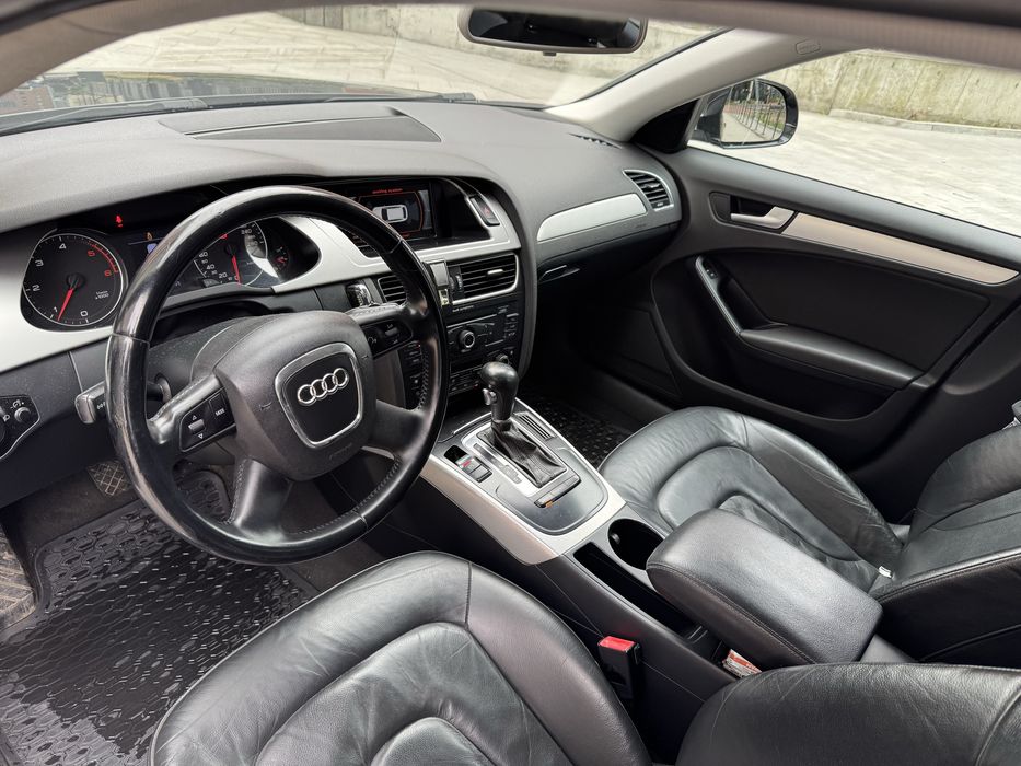 Audi A4 B8 2.0 TDI  Combi Automat  Skóra