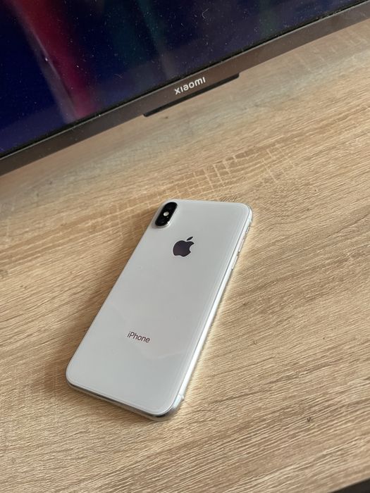 Продам айфон 10 Х с розбитим екраном