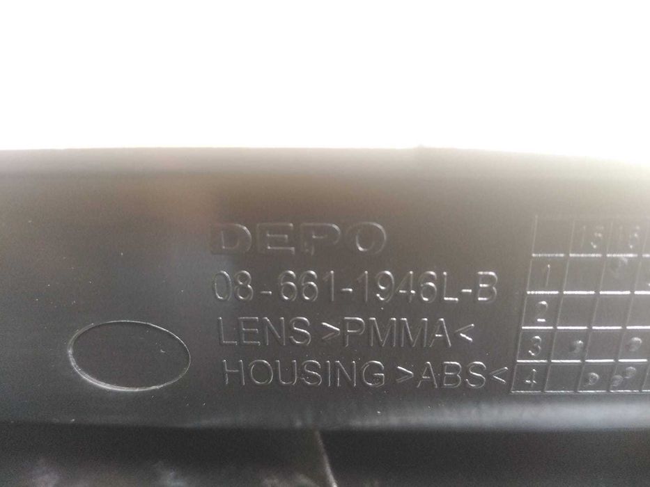 Farolim Esquerdo Fiat Punto Evo 2013 Novo