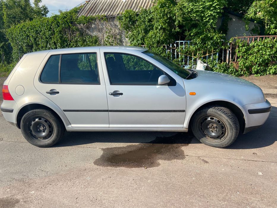 Volkswagen Golf 4