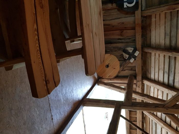 Renowacja starych pomieszczeń (stodoła, obora), meble