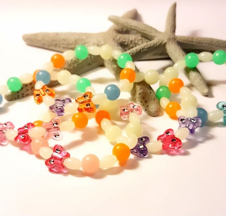 Bransoletki świecące w ciemności