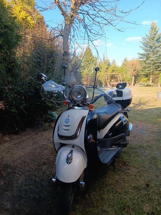 Skutery retro ZNEN 50