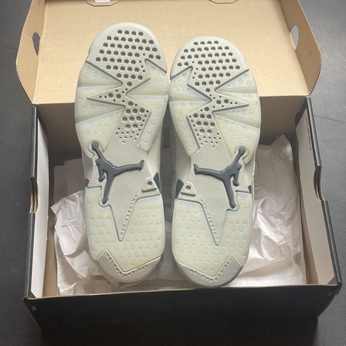 Air Jordan 6 Retro Georgetown University