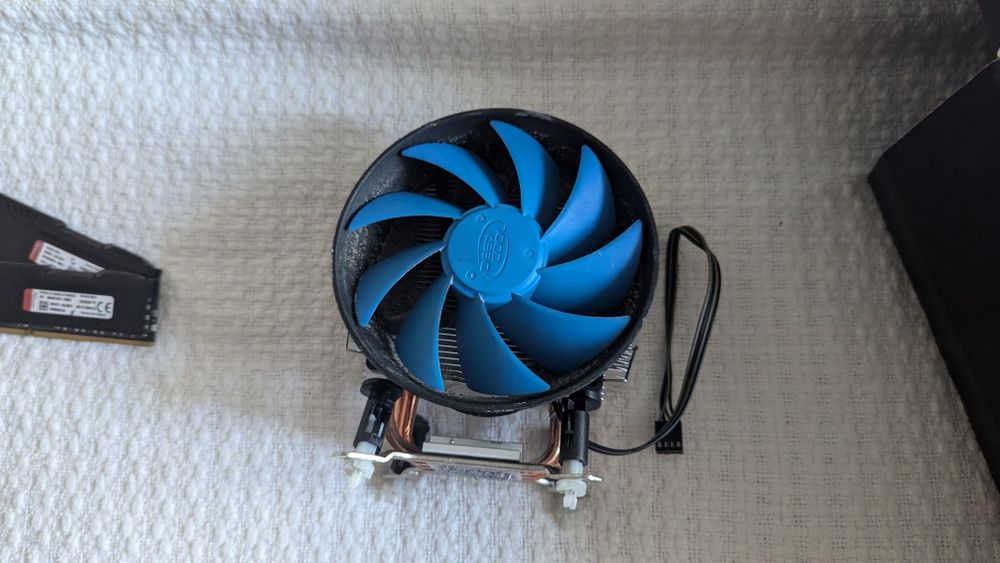 Материнська плата, процесор, кулер і оперативна пам'ять