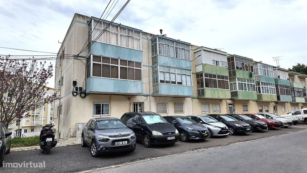 Apartamento T2 para venda — Queluz E Belas, Lisboa