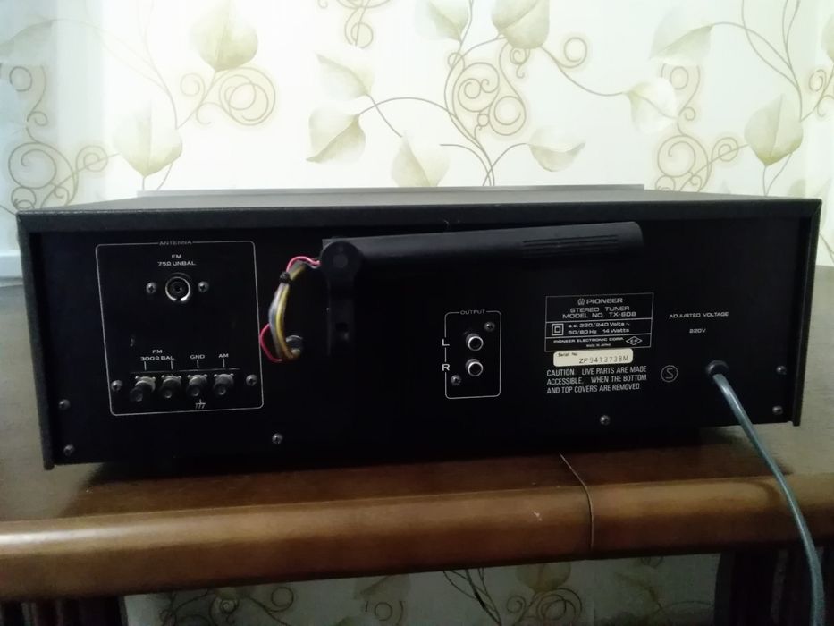 Аналоговый тюнер Pioneer TX-608 среднего/высокого класса