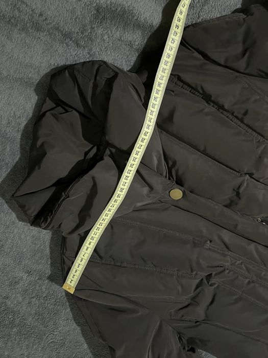 Пуховик бренду Christian Berg Stockholm